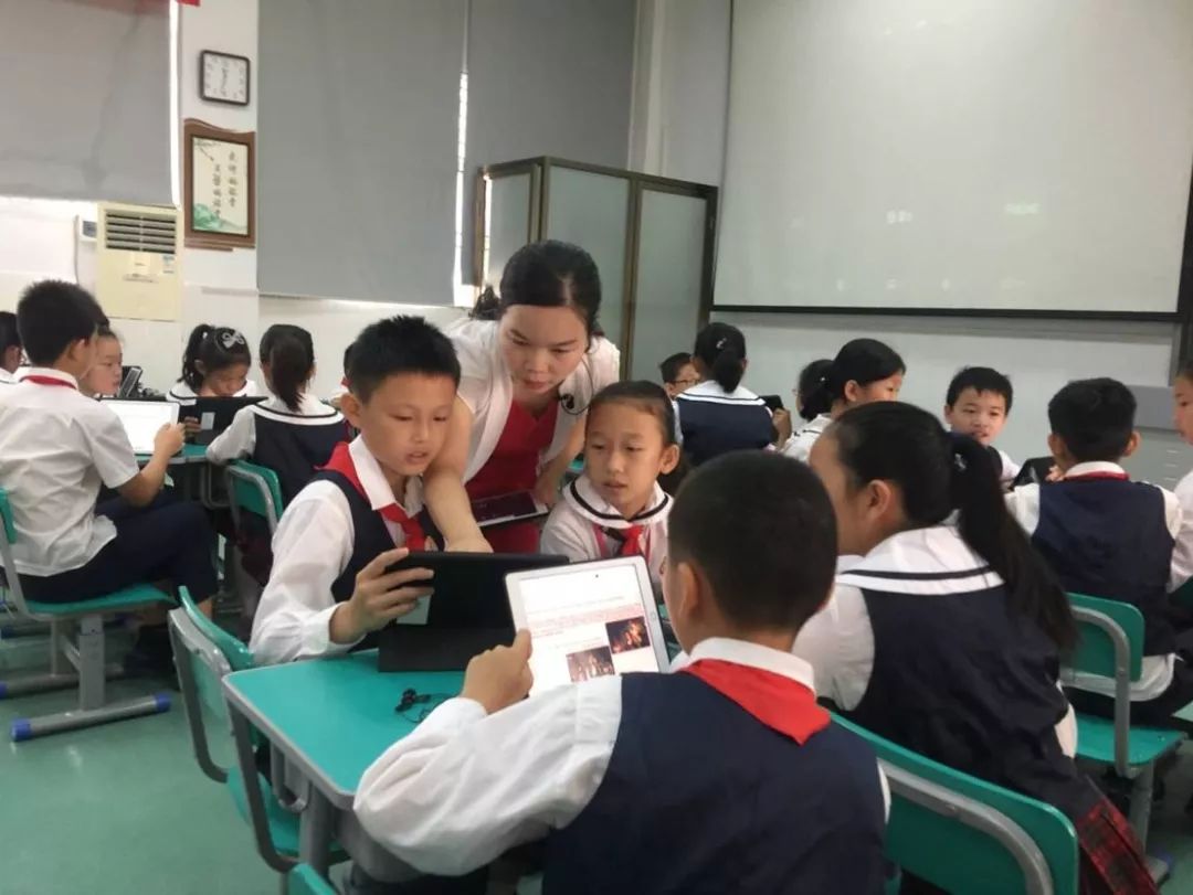 ipad 学英语_英语流利说定制学限时免费学_零基础高数难学还是英语难学