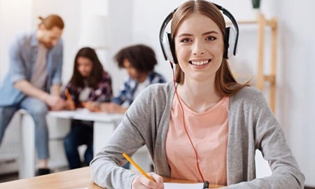 学英语好不好?缩略图 学英语好不好?缩略图