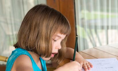 学英语字母的软件_幼儿英语软件推荐_英语幼儿软件