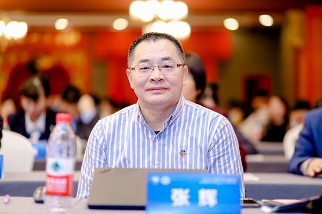 隐喻话语理解的语用认知研究_现代汉语话语标记研究_英语语用学