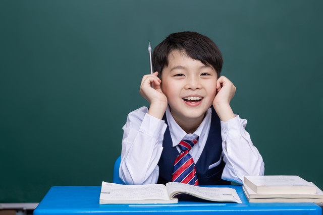 英语学习网红_考六级经验分享_一个人自学英语要多久