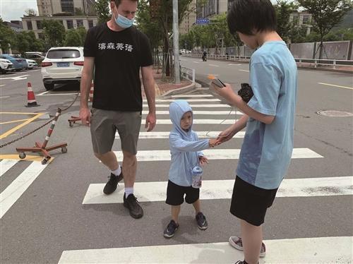 澳大利亚外教在中国 台州生活经历 外教在中国**的教育_台州外教马修